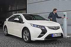 Opel Ampera: Charged up for Geneva